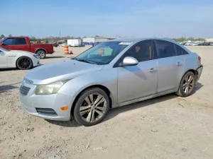 2011 CHEVROLET CRUZE