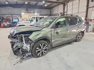 2019 SUBARU FORESTER