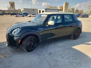2024 MINI COOPER
