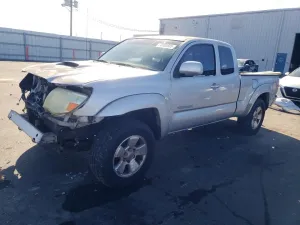 2005 TOYOTA TACOMA