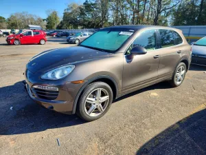 2012 PORSCHE CAYENNE