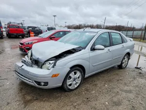 2005 FORD FOCUS