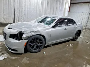 2022 CHRYSLER 300