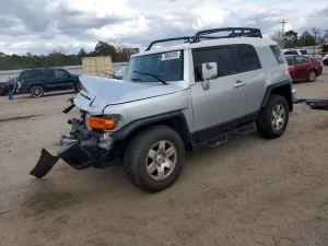 2007 TOYOTA FJ CRUISER