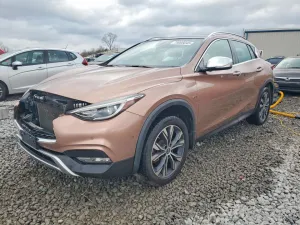 2017 INFINITI QX30