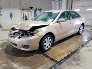 2010 TOYOTA CAMRY
