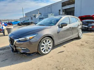 2017 MAZDA 3