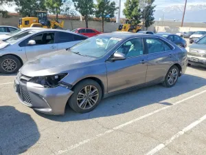 2017 TOYOTA CAMRY
