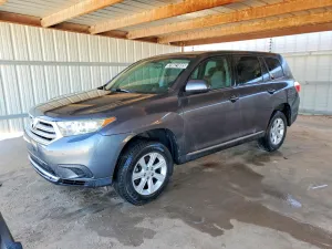 2013 TOYOTA HIGHLANDER