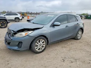 2013 MAZDA 3