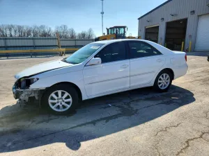 2002 TOYOTA CAMRY