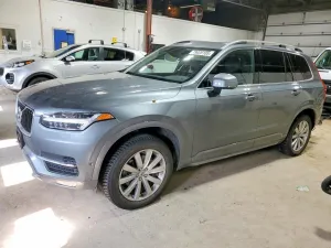 2018 VOLVO XC90
