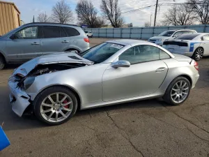 2005 MERCEDES-BENZ SLK