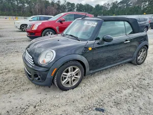 2015 MINI COOPER