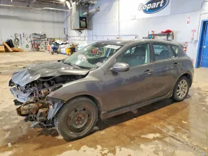 2013 MAZDA 3