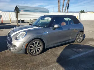 2016 MINI COOPER