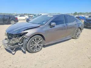 2020 TOYOTA CAMRY HYBRID
