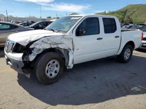 2014 NISSAN FRONTIER
