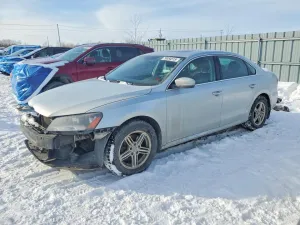 2013 VOLKSWAGEN PASSAT