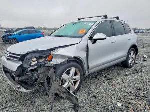 2012 VOLKSWAGEN TOUAREG