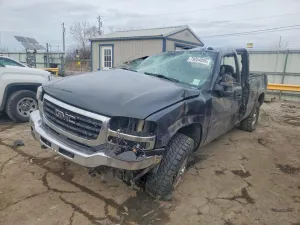 2004 GMC SIERRA