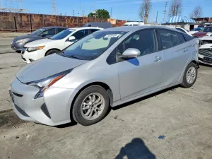 2017 TOYOTA PRIUS