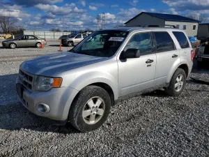 2011 FORD ESCAPE