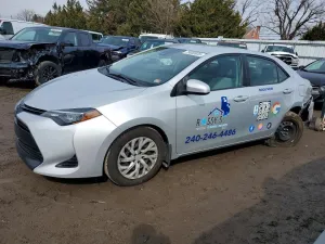 2017 TOYOTA COROLLA