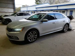 2017 VOLKSWAGEN PASSAT
