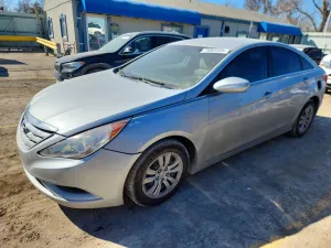 2011 HYUNDAI SONATA