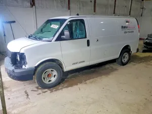 2013 CHEVROLET EXPRESS