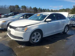 2014 VOLKSWAGEN JETTA