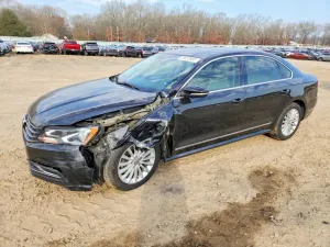 2017 VOLKSWAGEN PASSAT
