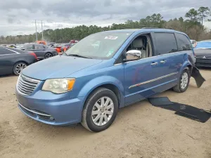 2012 CHRYSLER MINIVAN