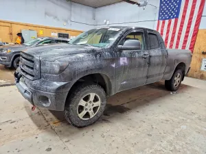 2010 TOYOTA TUNDRA