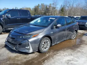 2022 TOYOTA PRIUS