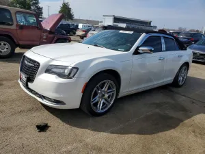 2015 CHRYSLER 300