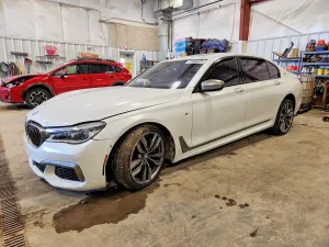 2019 BMW M7