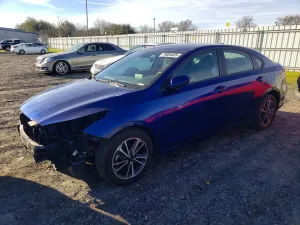2022 KIA FORTE LXS
