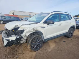 2022 VOLKSWAGEN TAOS