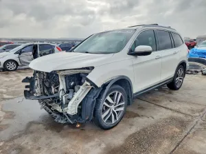 2017 HONDA PILOT