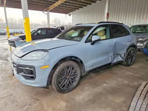 2025 PORSCHE CAYENNE