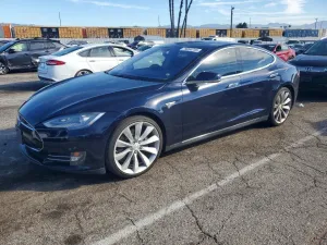 2014 TESLA MODEL S