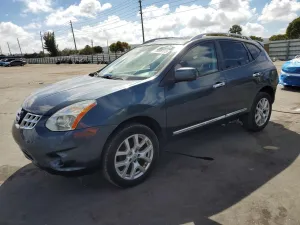 2012 NISSAN ROGUE