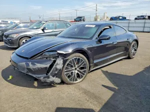 2021 PORSCHE TAYCAN