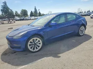 2021 TESLA MODEL 3