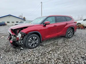 2021 TOYOTA HIGHLANDER