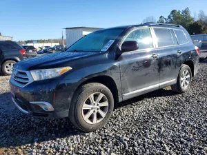 2013 TOYOTA HIGHLANDER