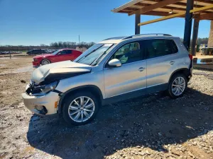 2014 VOLKSWAGEN TIGUAN
