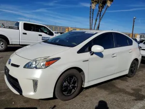 2014 TOYOTA PRIUS THRE